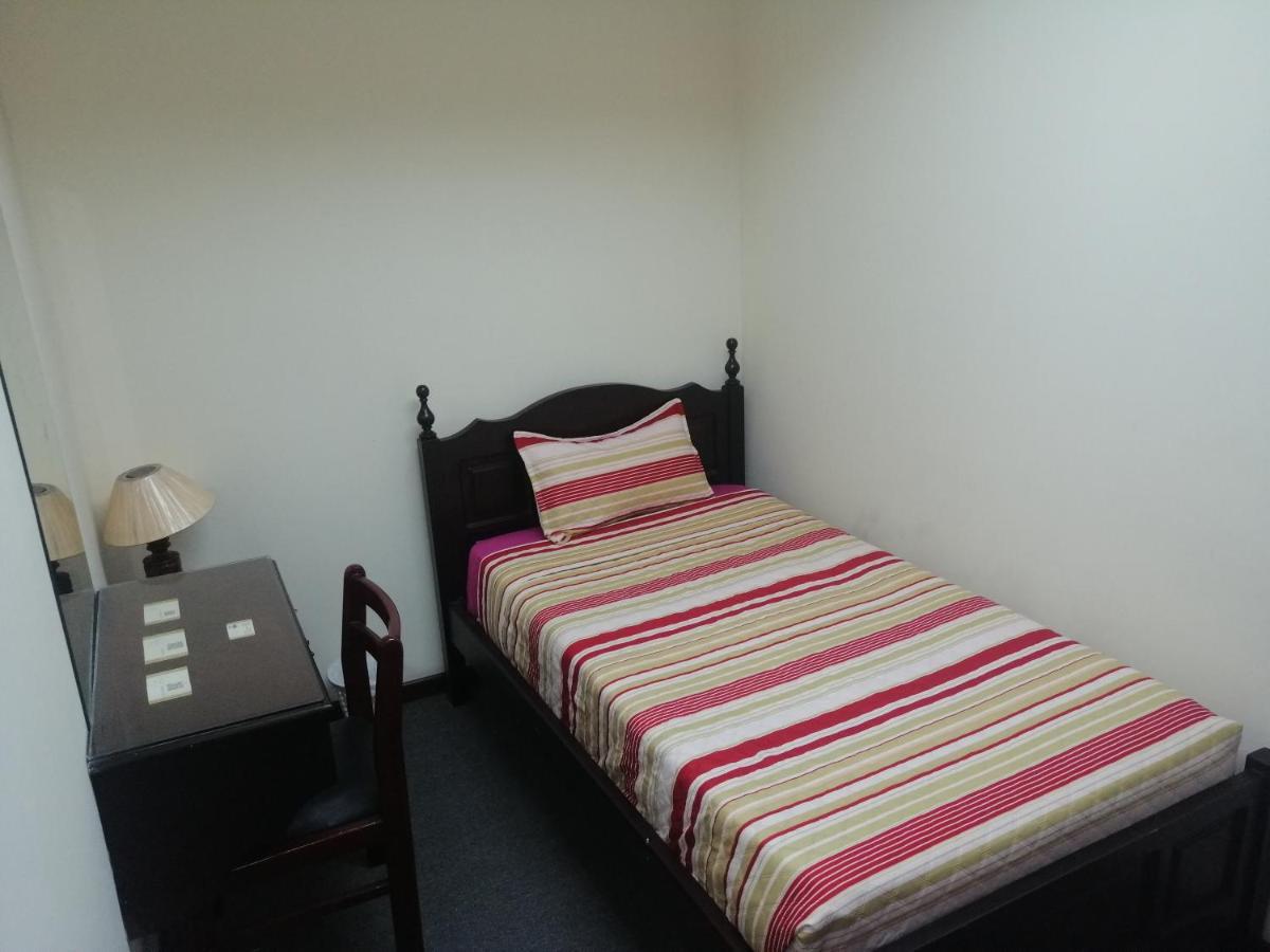 Hostal Victoria Кито Экстерьер фото