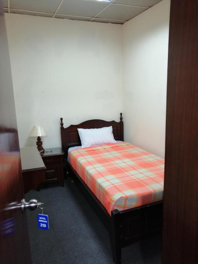 Hostal Victoria Кито Экстерьер фото