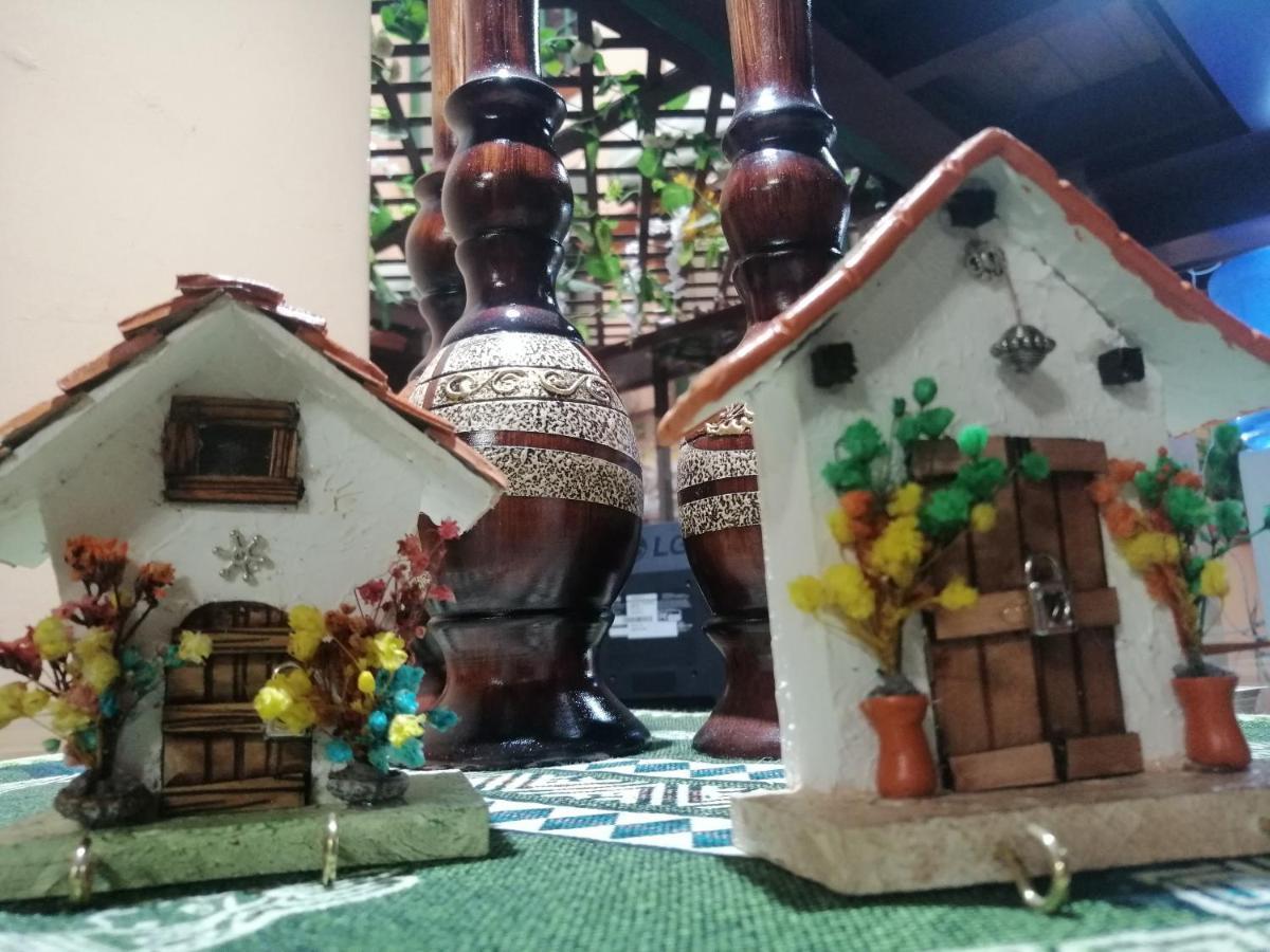 Hostal Victoria Кито Экстерьер фото