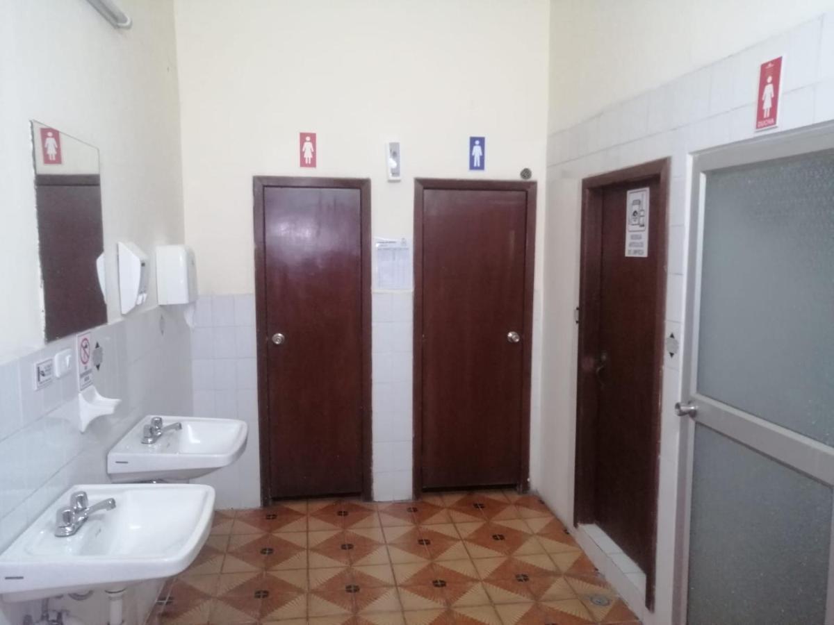 Hostal Victoria Кито Экстерьер фото